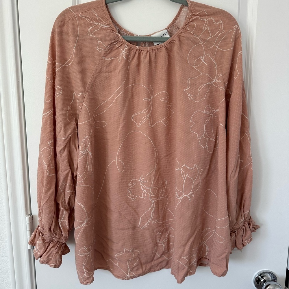 Ava & Viv Floral Blouse